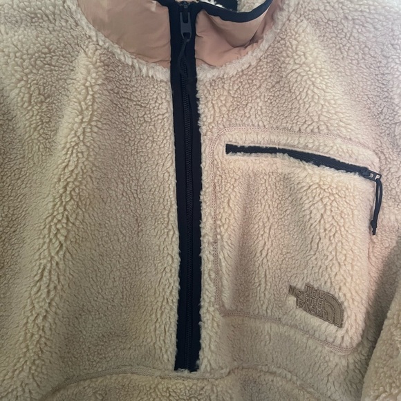 The North Face Beige Sherpa Fleece - Picture 5 of 9